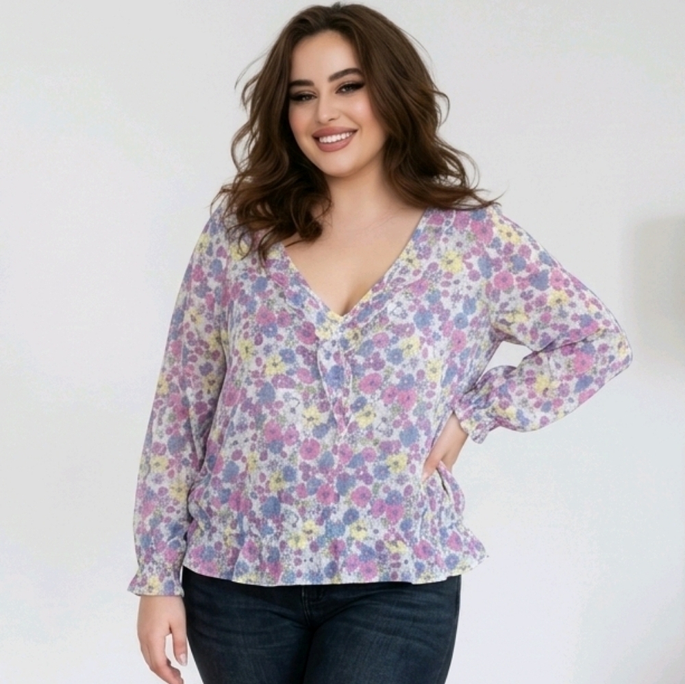 Modcloth Purple Floral Drama in Doll Valley Ruffled Cropped Blouse Size 4X